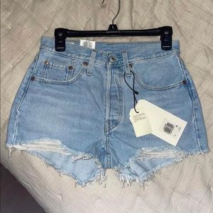 Levi’s 501 shorts
